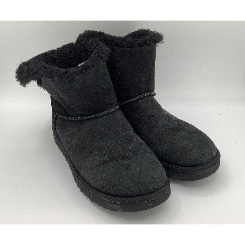 UGG Australia Classic Mini Bow Boots Black Suede Sheepskin‎ Fur Lined Women's 8